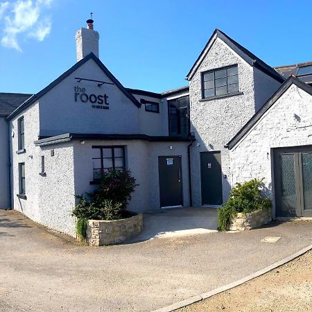 The Roost On Rock Road Hotel Barry Exterior foto